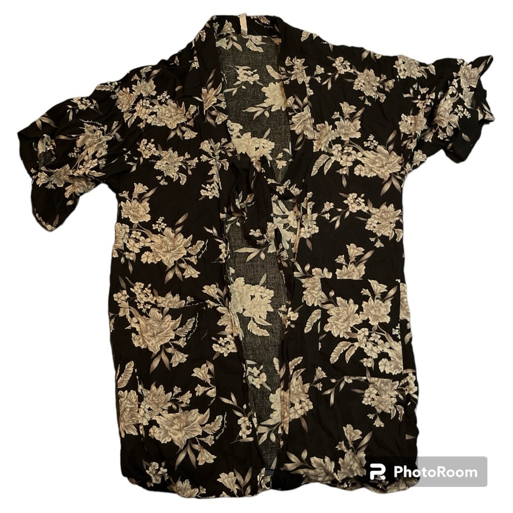 Spiritual Gangster kimono style top size OS